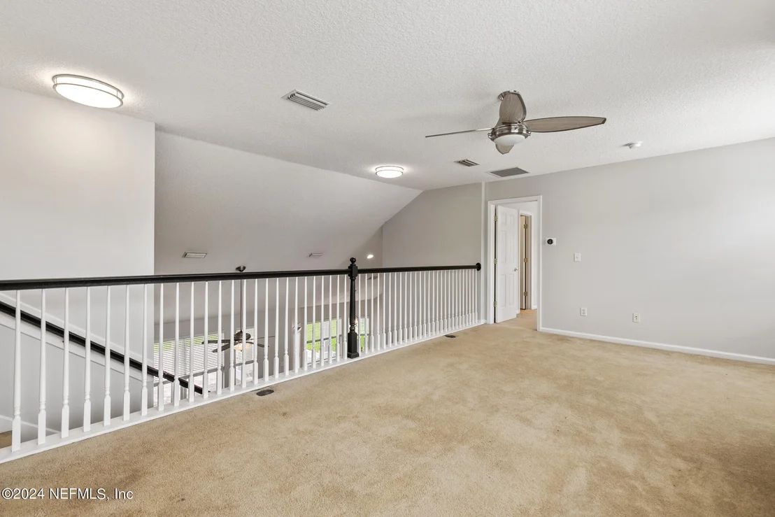 Photo of 4120 LONICERA Loop