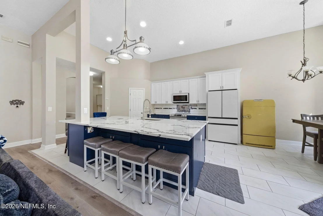 Photo of 7907 DAWSONS CREEK Drive