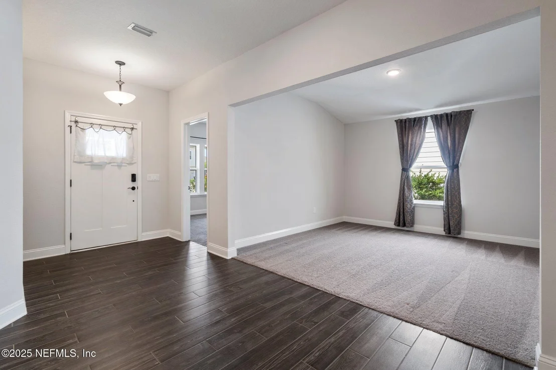 Photo of 314 CHANDLER Drive