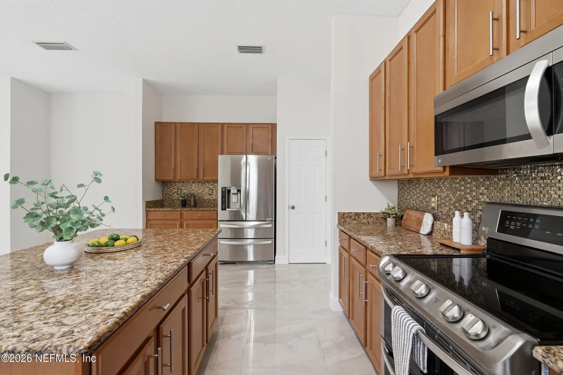 Photo of 951 CHURCHHILL Lane