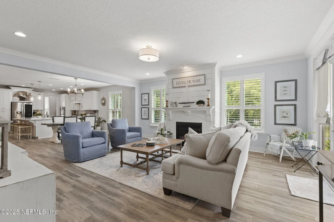 Photo of 178 EDISTO Place