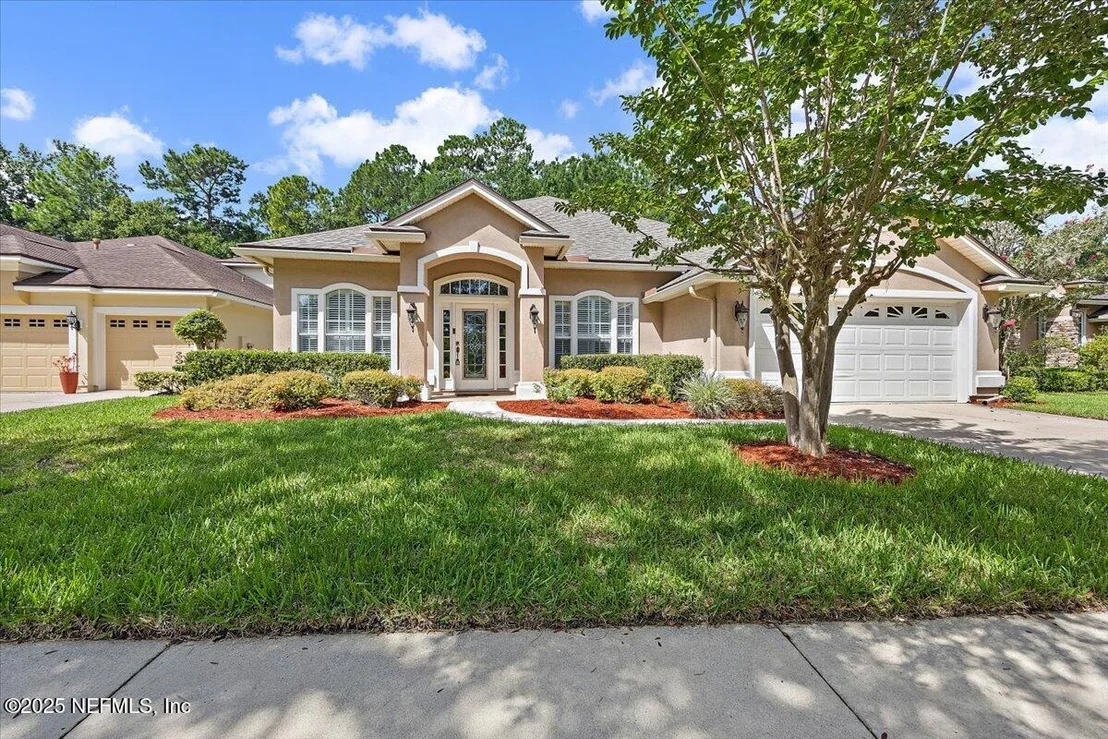 Photo of 1484 BARRINGTON Circle
