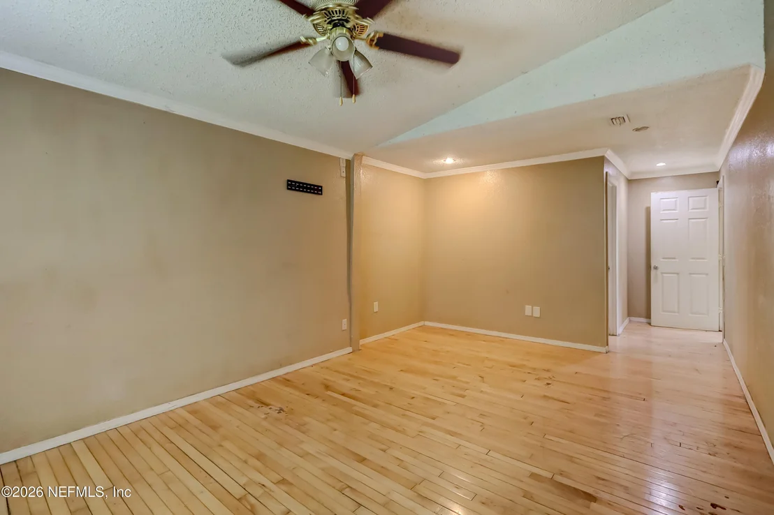 Photo of 3126 CAPPER Road