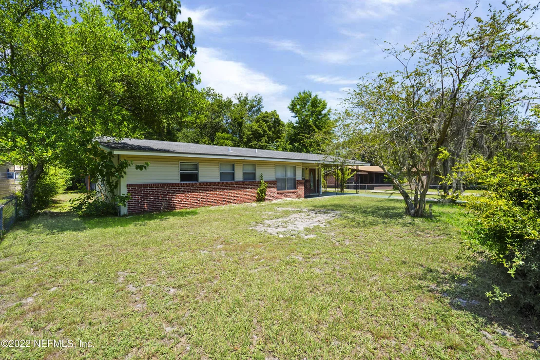 Photo of 8515 BERMUDA Road