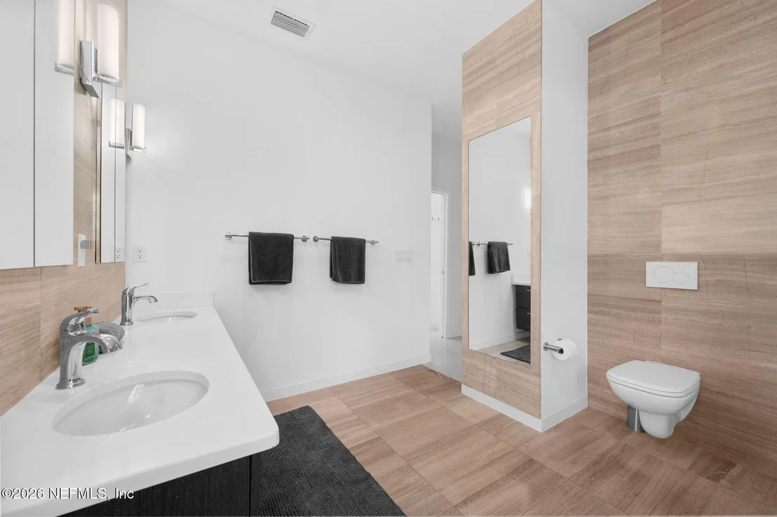 Photo of 132 BOTTLEBRUSH Drive