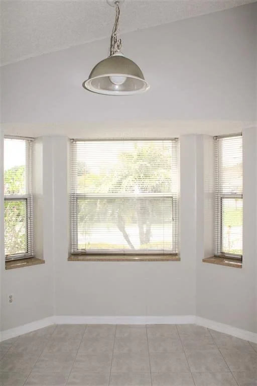 Photo of 484 ISLAND VIEW Circle