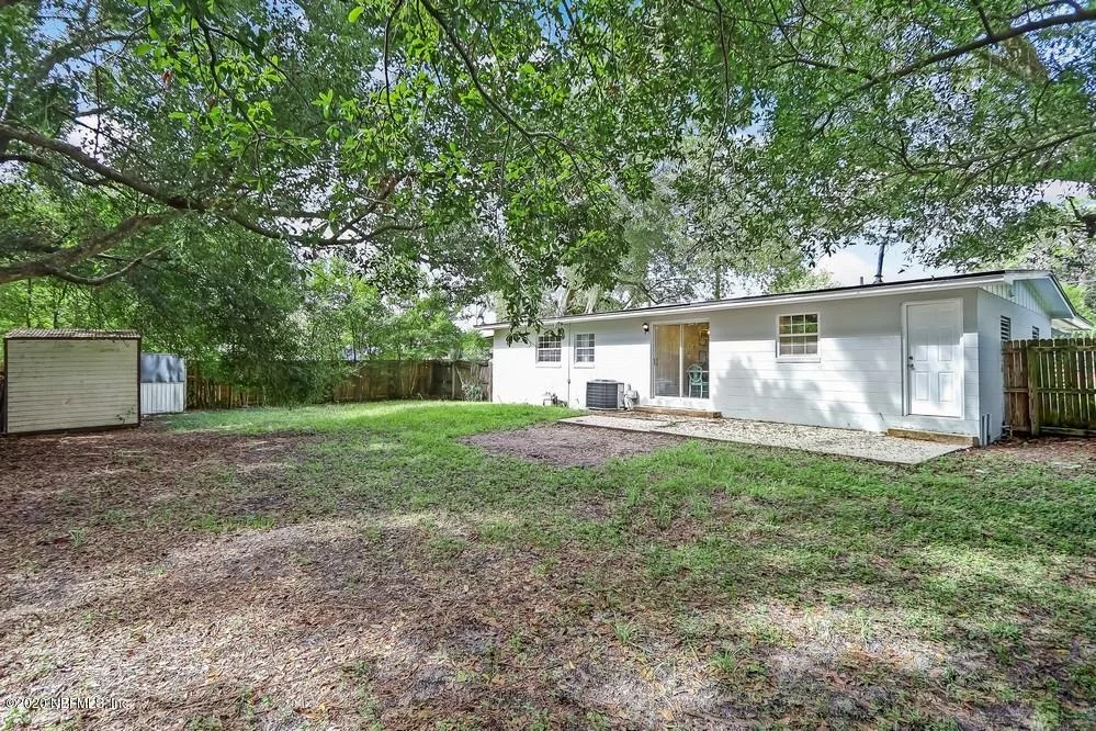 Photo of 232 SARA Drive