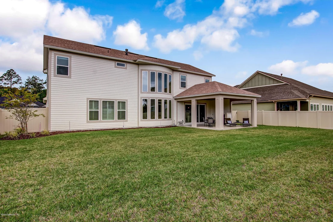 Photo of 386 OUTLOOK Drive