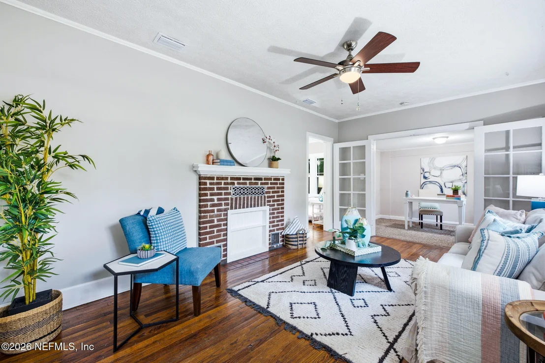 Photo of 1335 MURRAY Drive