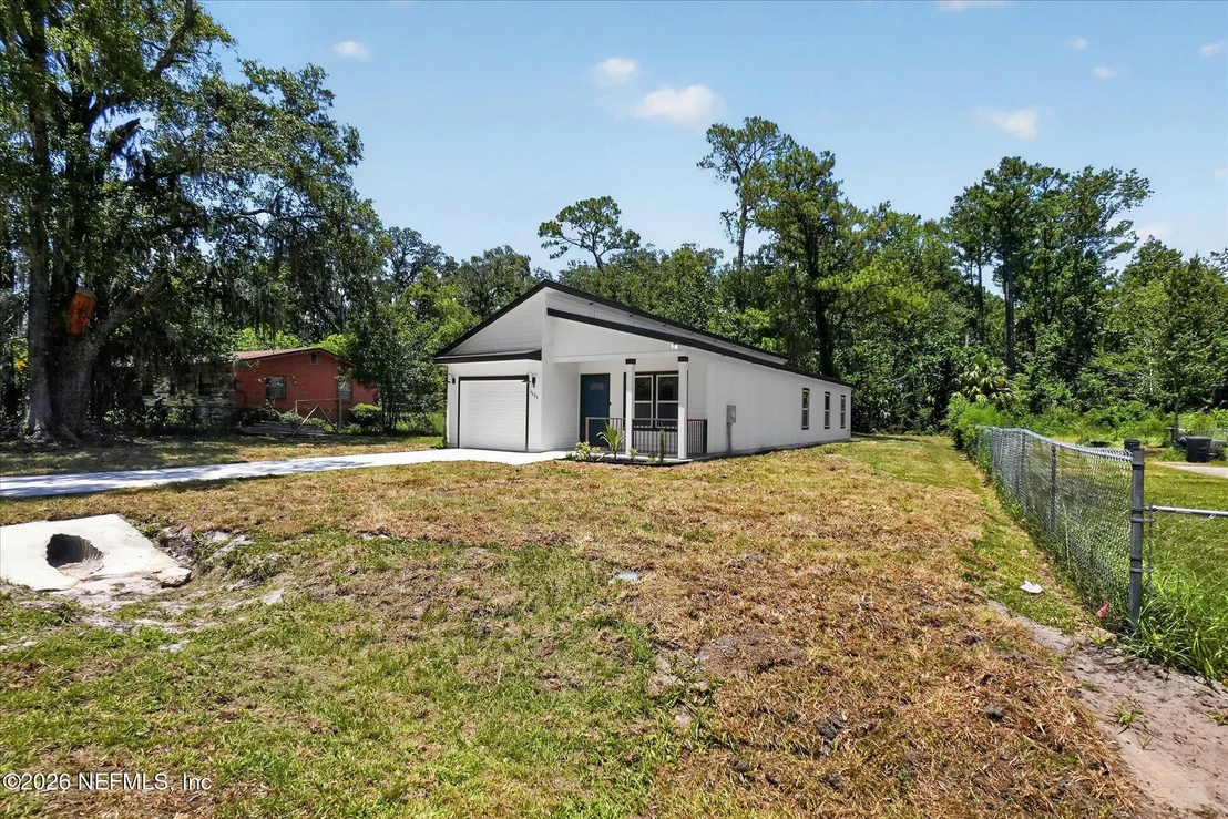 Photo of 4399 KENNDLE Road