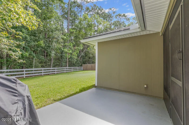 Photo of 972 BECKINGHAM Drive