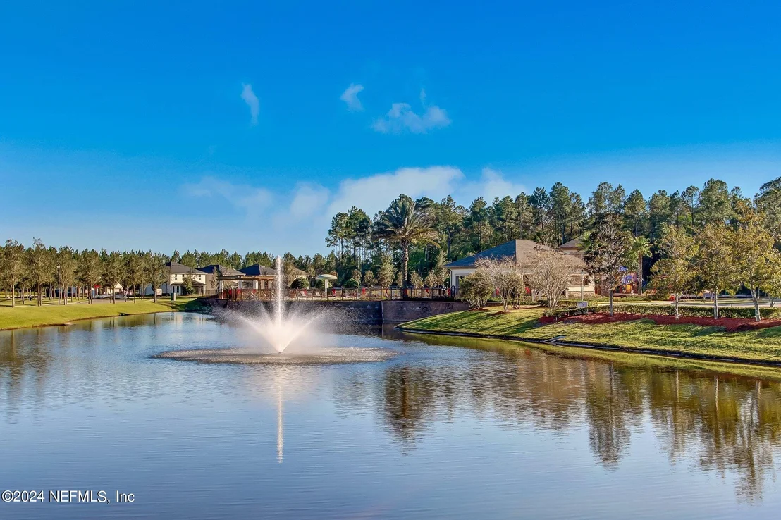 Photo of 597 DRYSDALE Drive