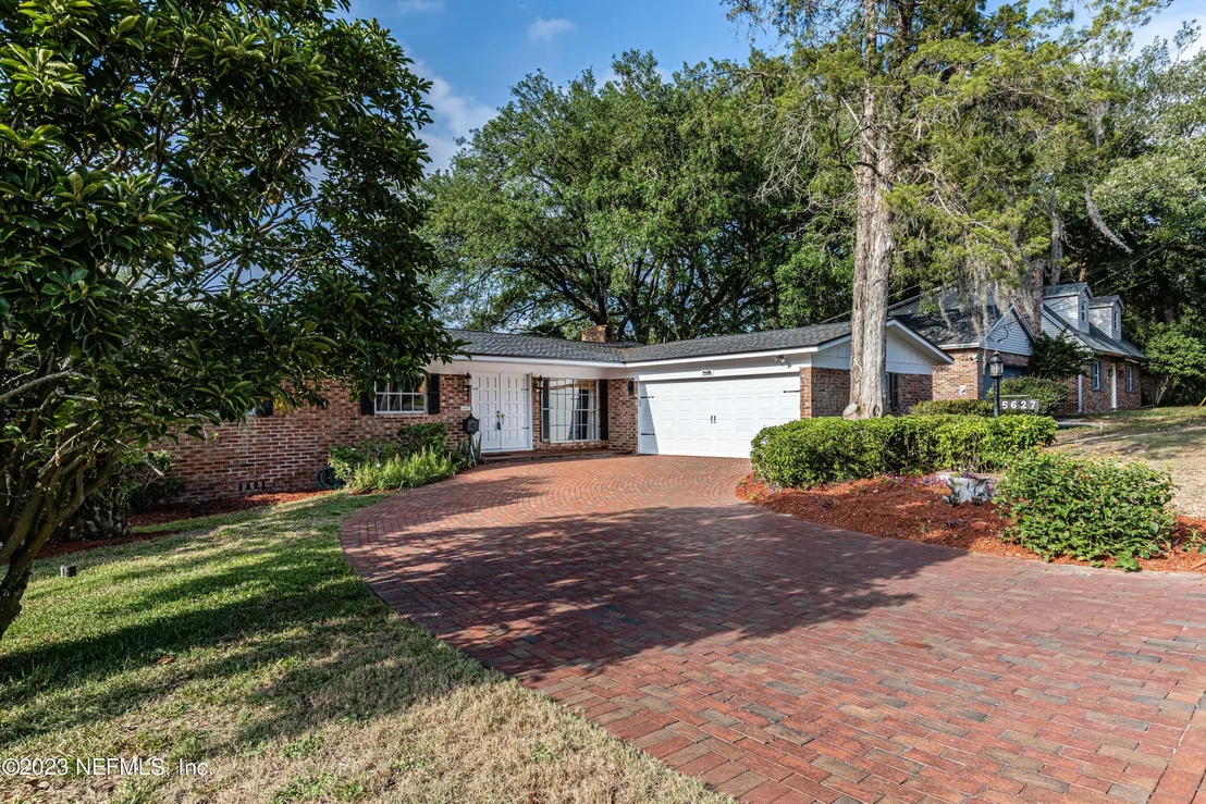 Photo of 5627 ST ISABEL Drive