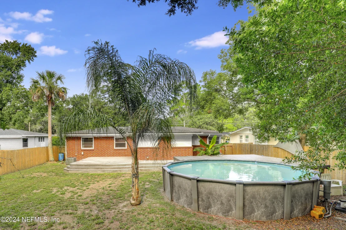 Photo of 2401 CALADIUM Road