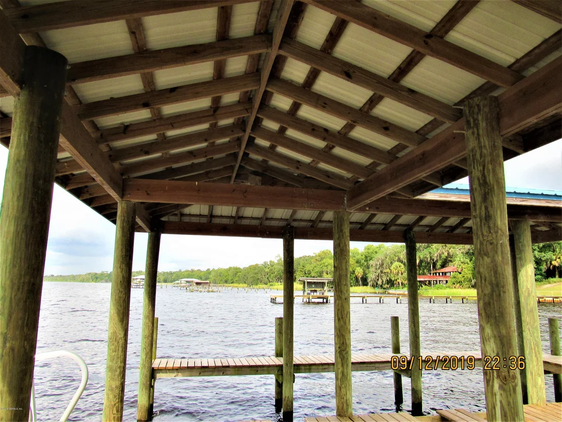Photo of 263 W RIVER Road