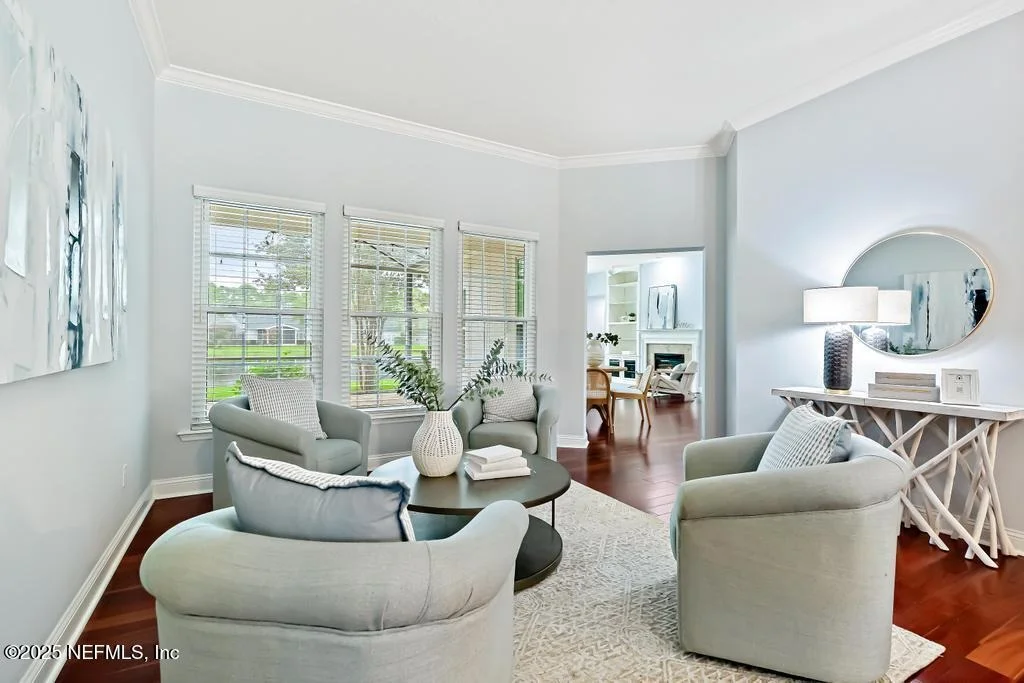 Photo of 902 EAGLE POINT Drive
