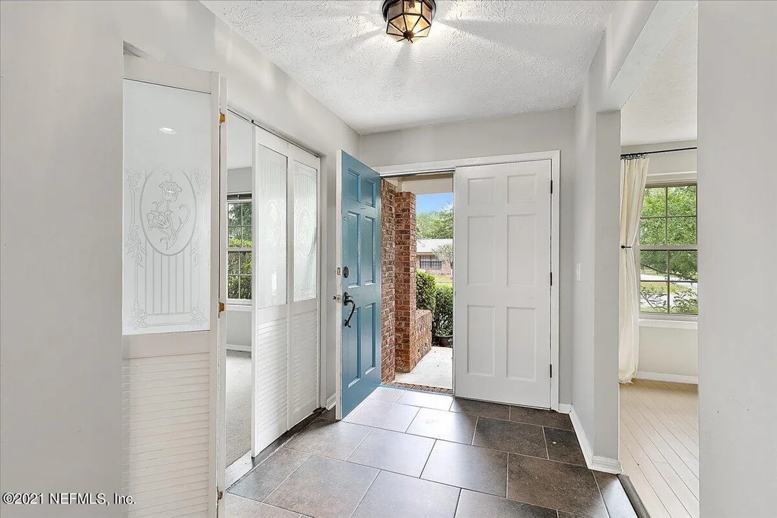 Photo of 4458 HEAVENLINK Place