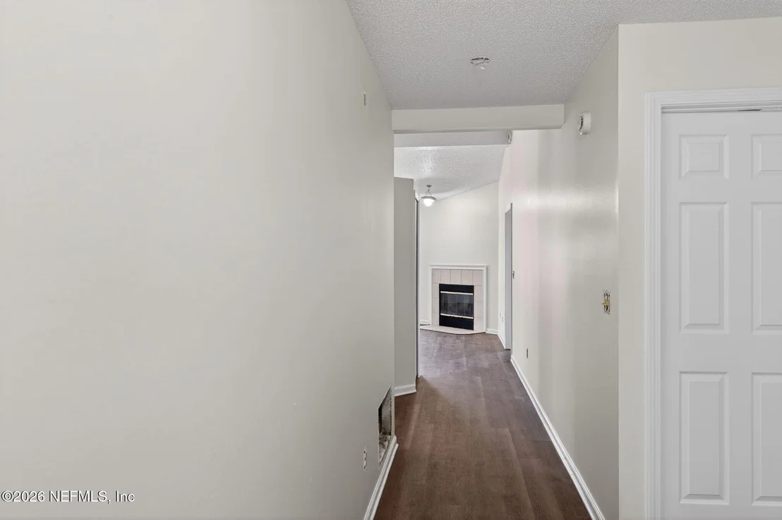 Photo of 6941 PLEASURE Way