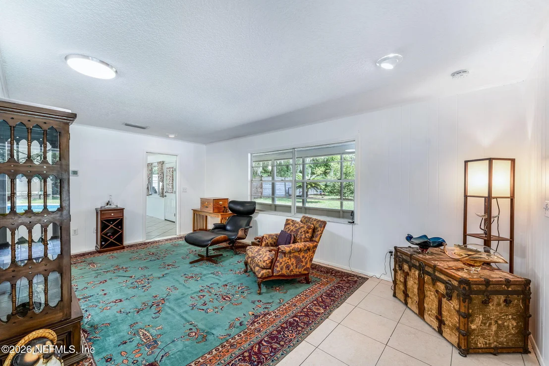 Photo of 1414 BIG TREE Road