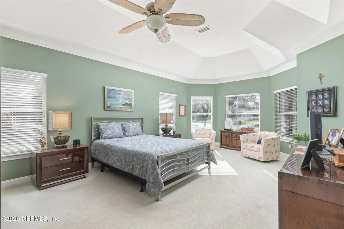 Photo of 700 PINECREST ISLE Court