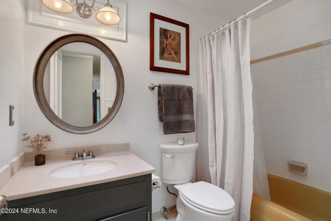 Photo of 6468 RIVER POINT Drive