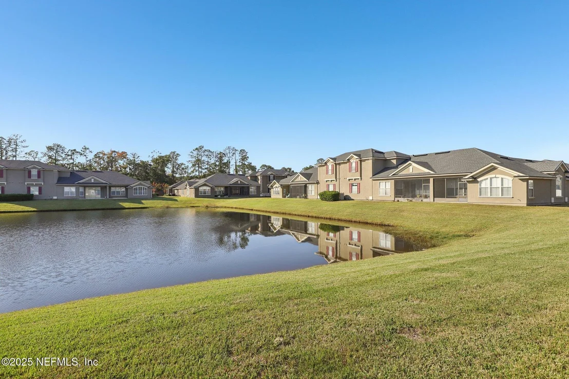 Photo of Unit E at 1830 COPPER STONE Drive