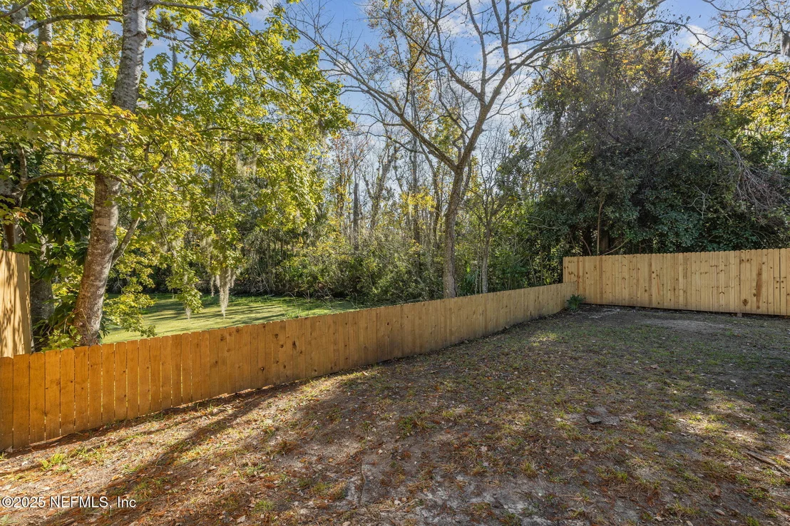 Photo of 7611 MCCOWAN Drive