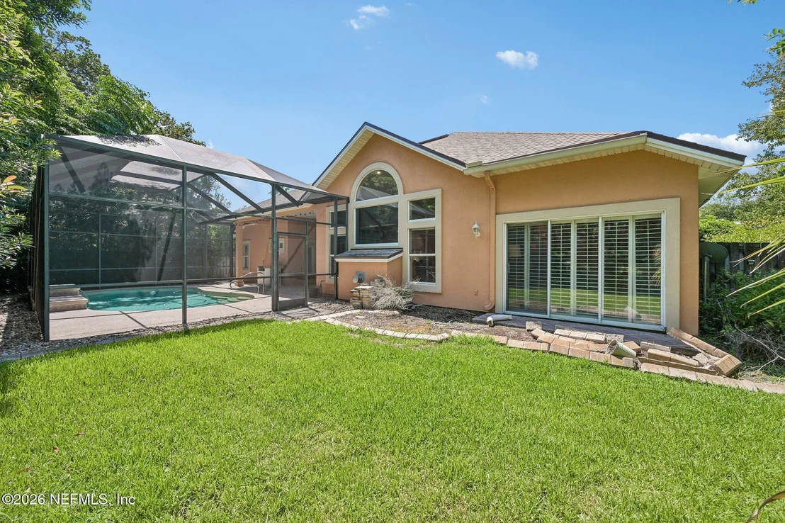 Photo of 1698 MARGARETS WALK Road