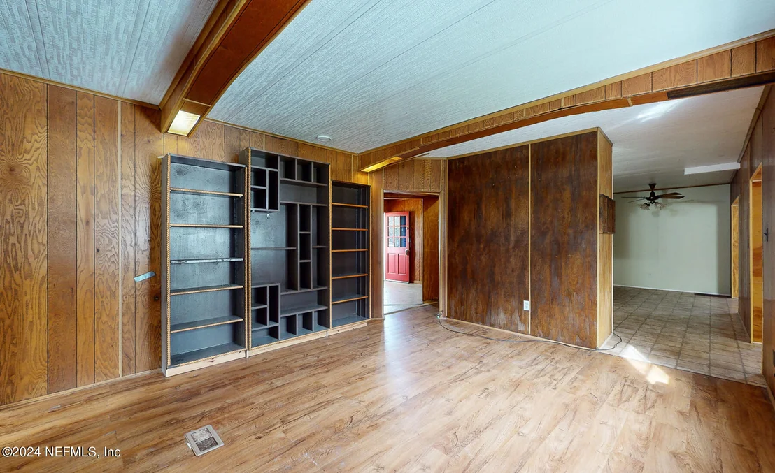 Photo of 11743 SIMMONS Road