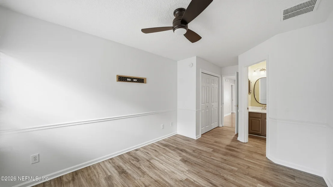 Photo of 1272 SOARING FLIGHT Way