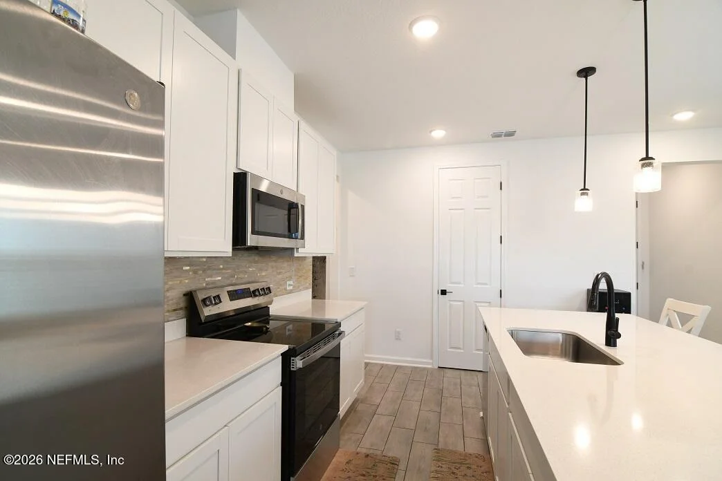 Photo of 7206 RED TIMBER Road