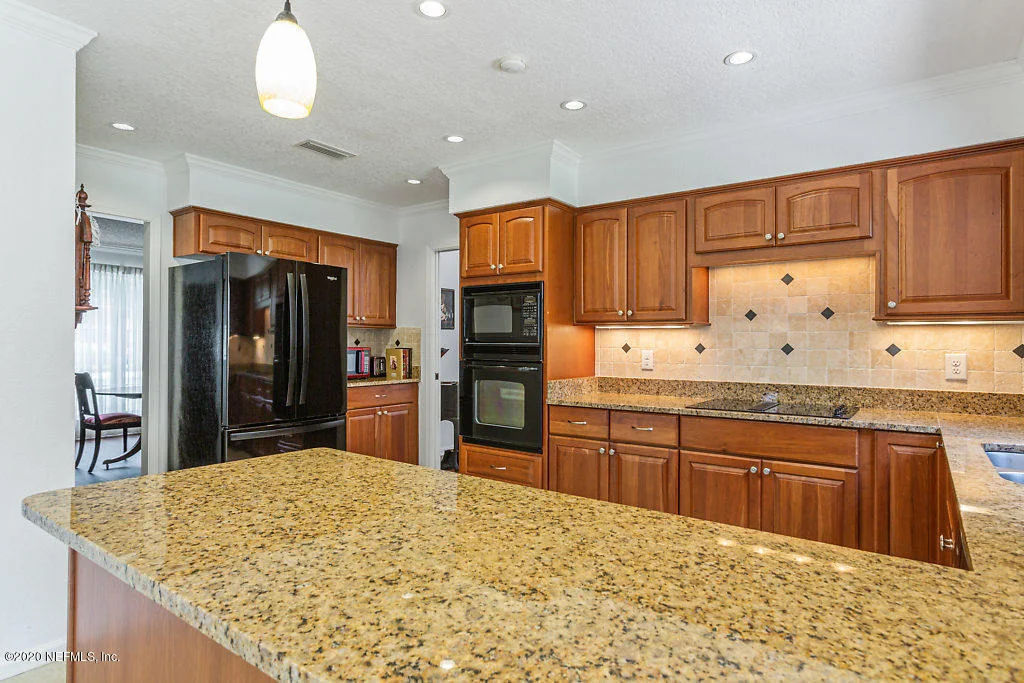 Photo of 9625 BEAUCLERC BLUFF Road