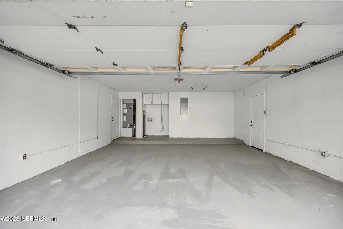 Photo of 6096 CHECKMATE Lane