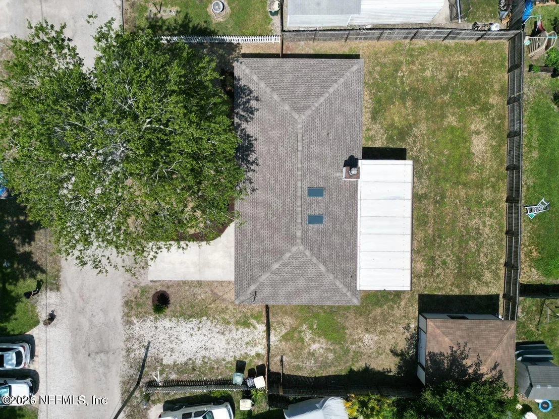 Photo of 12183 LYONS Street