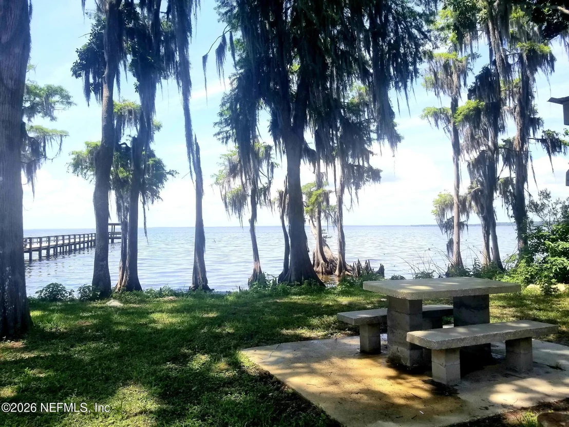 Photo of 917 PARADISE Boulevard