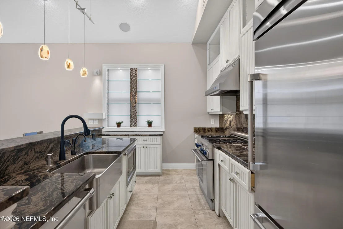 Photo of 117 ISLAND COTTAGE Way