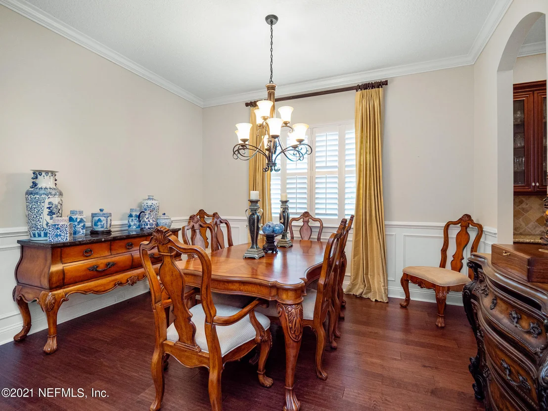 Photo of 237 GULFSTREAM Way