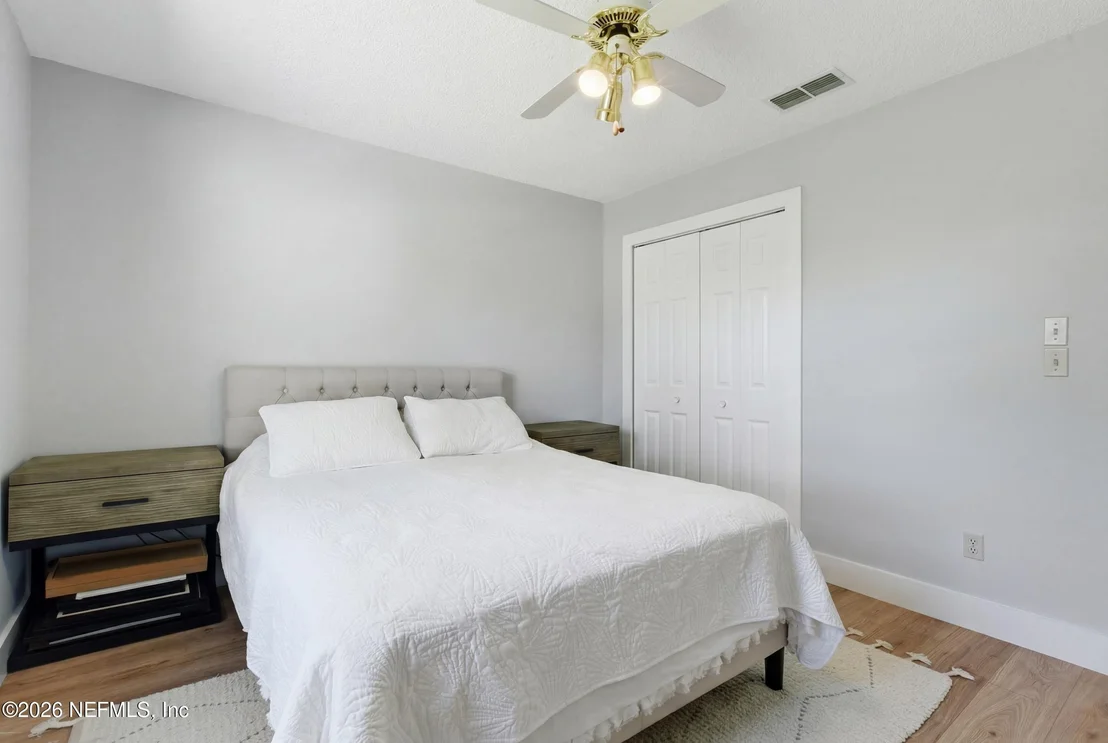 Photo of 421 CHICOPEE Court