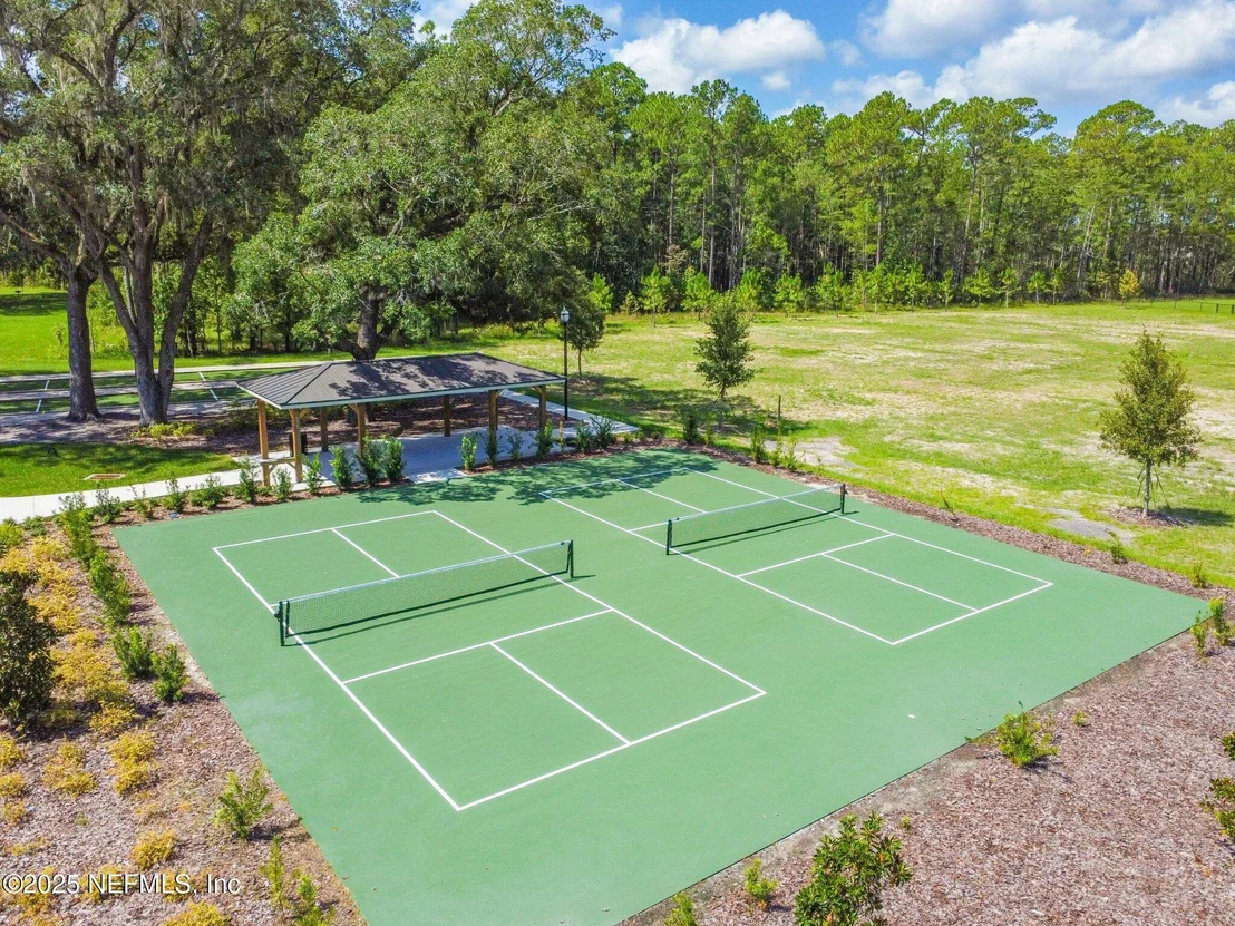 Photo of 182 MYRTLE OAK Court