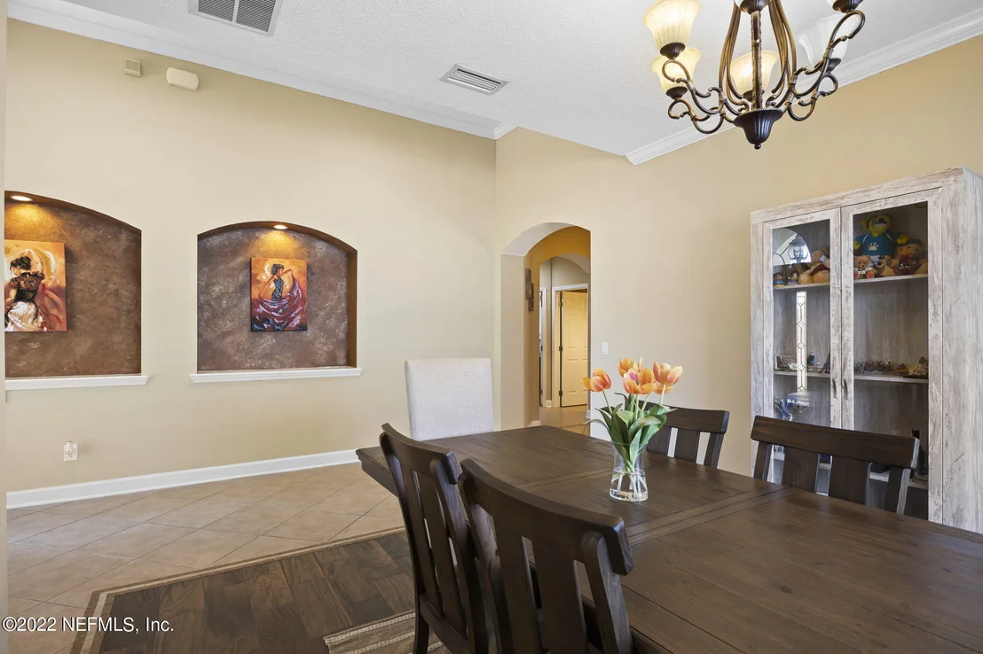 Photo of 65045 RIVER GLEN Parkway