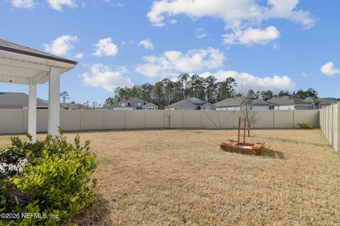 Photo of 65860 EDGEWATER Drive