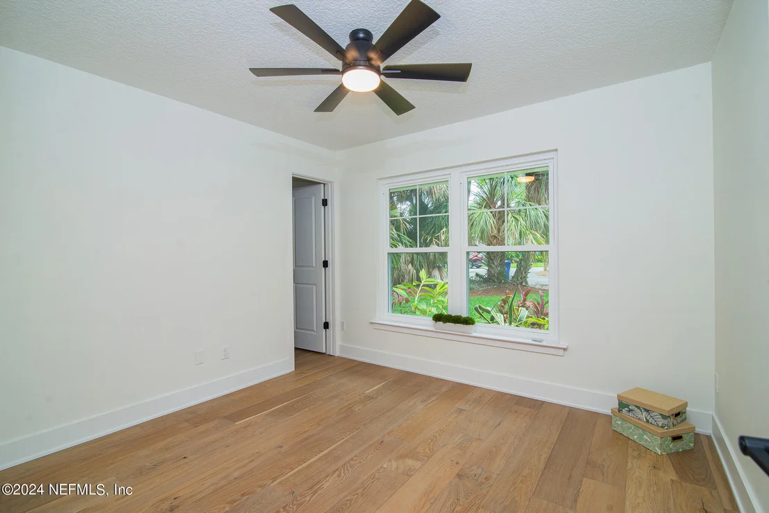 Photo of 89 VERANDA Lane