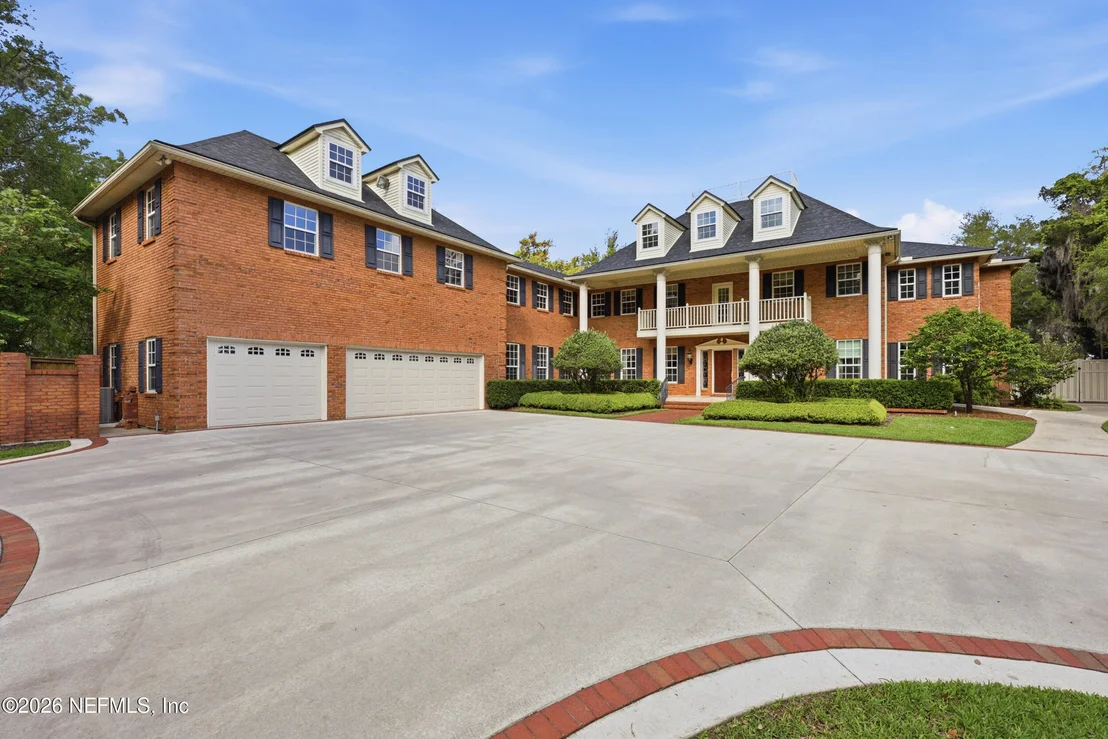 Photo of 2957 FOREST Circle