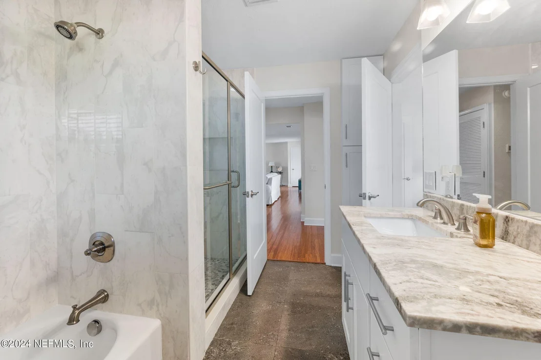 Photo of 6 OGLETHORPE Boulevard