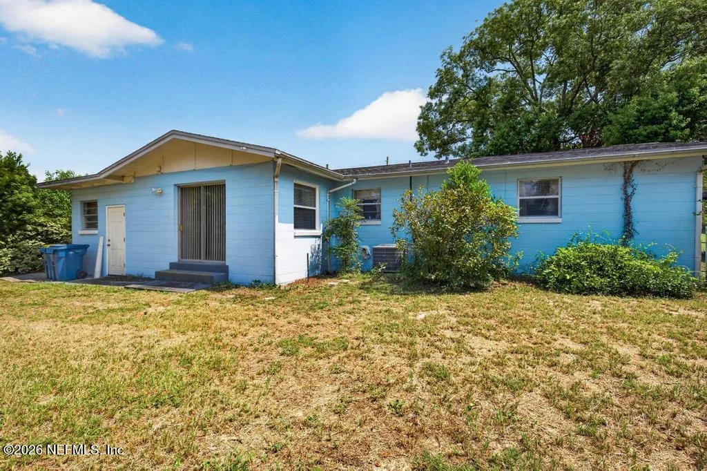 Photo of 10607 JOLYNN Road