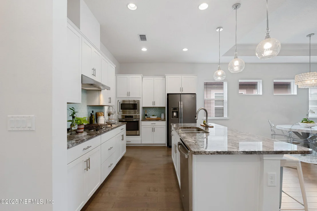 Photo of 41 RIALTO Drive
