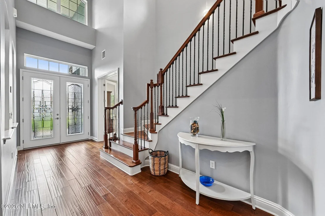 Photo of 136 DUNDEE Place