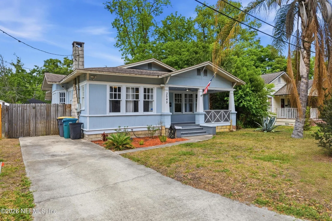 Photo of 3545 COLLEGE Place