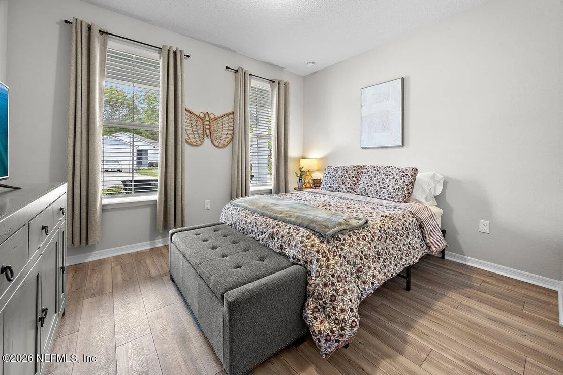 Photo of 174 MYRTLE OAK Court