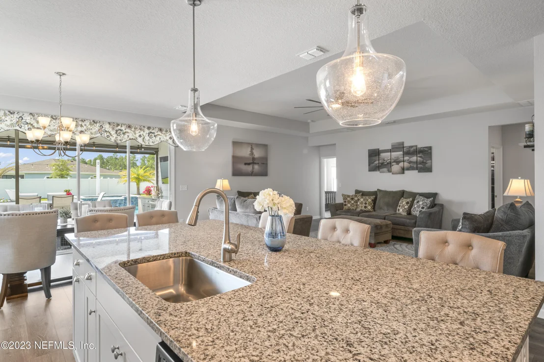 Photo of 157 CATESBY Lane
